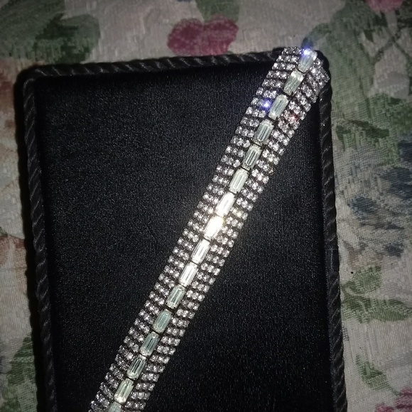 Kramer of New York bracelet rhinestone baguette - Picture 5 of 10